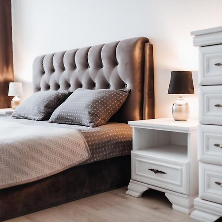 Luxury Apartments In City Center, Siauliai Esterno foto