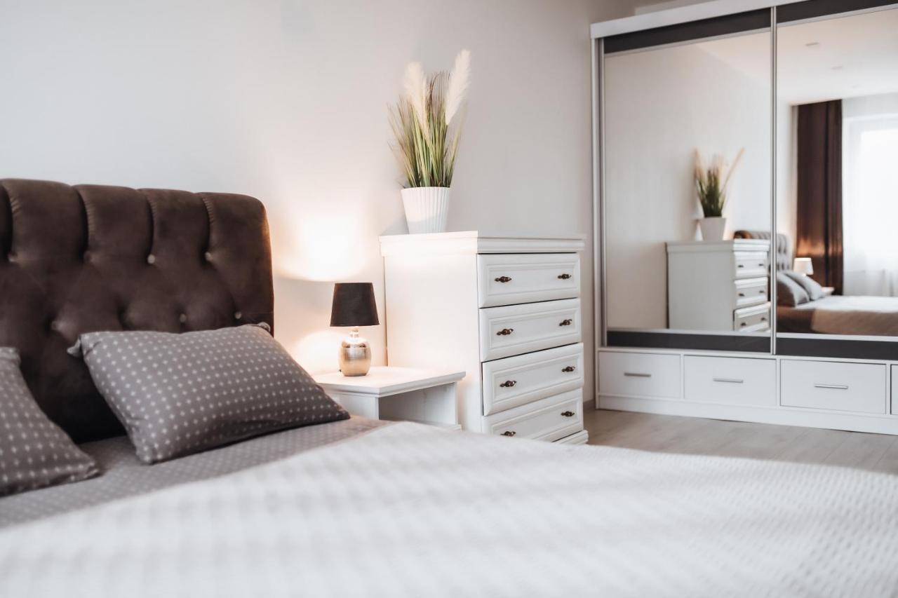 Luxury Apartments In City Center, Siauliai Esterno foto